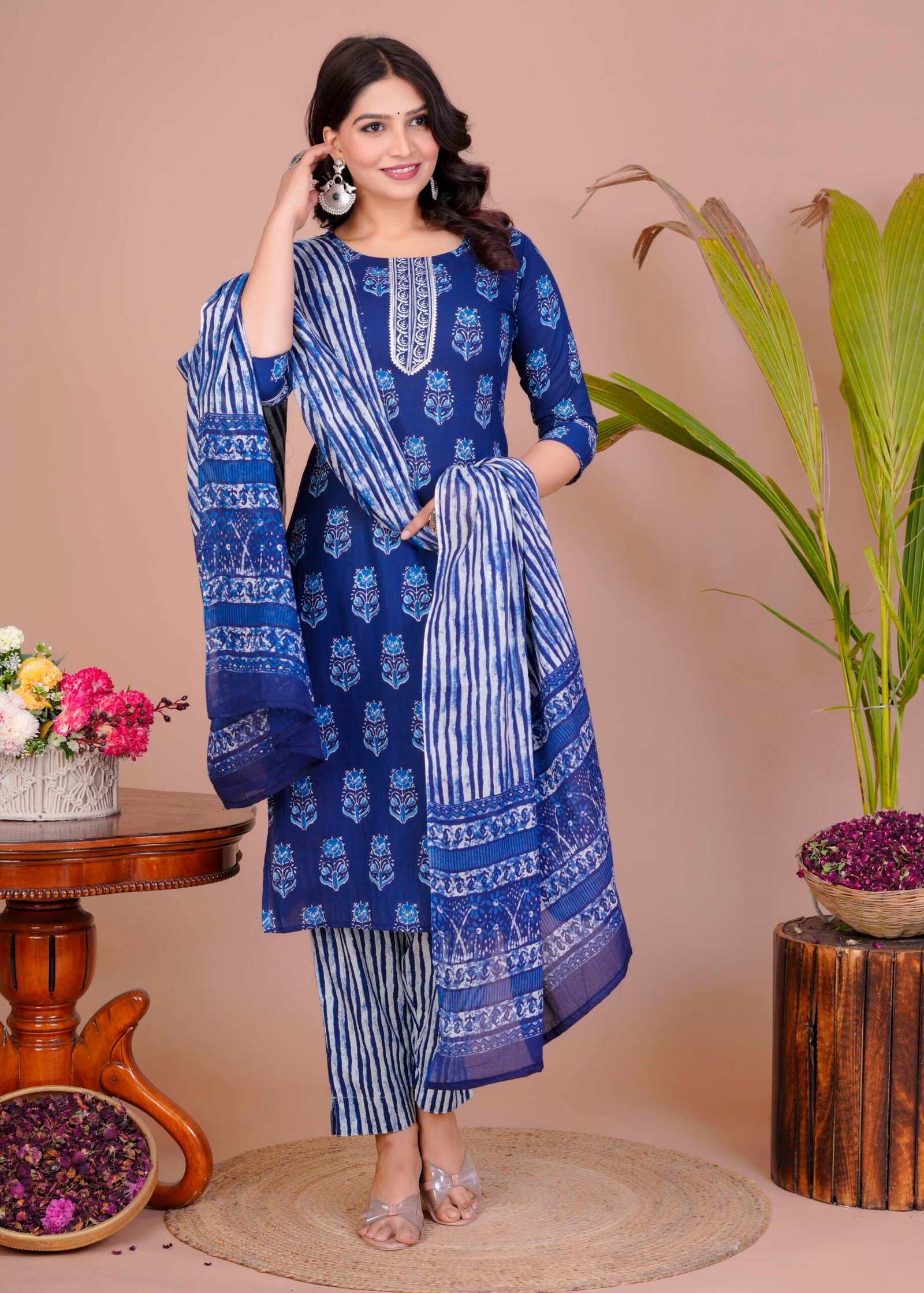 Women's Blue Cotton Printed Straight Kurti with Pant & Dupatta Set - Image 3