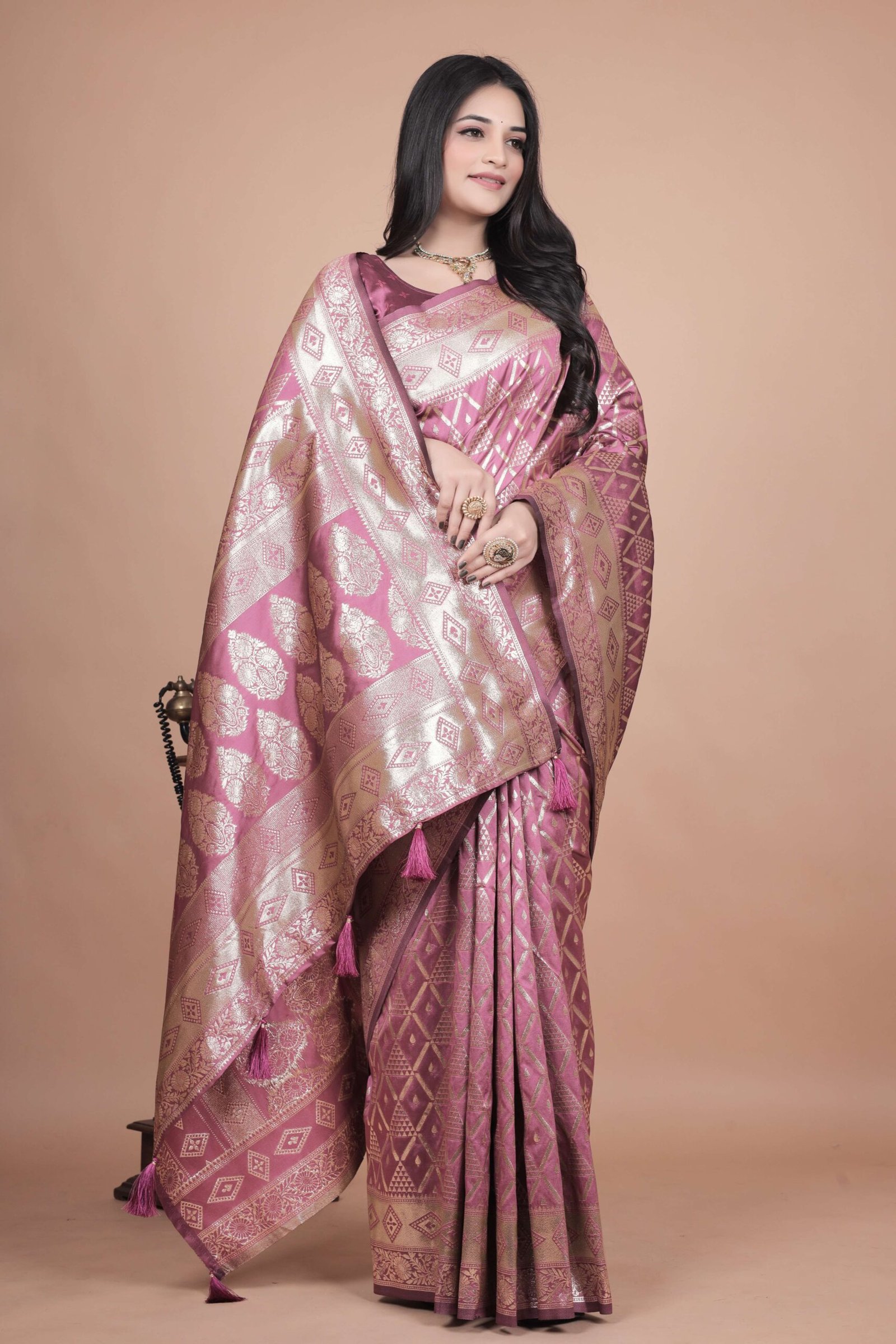 Mauve Banarasi Silk Saree with Silver Geometric & Floral Zari | Wedding & Festive Wear | Elegant Designer Saree - Image 3